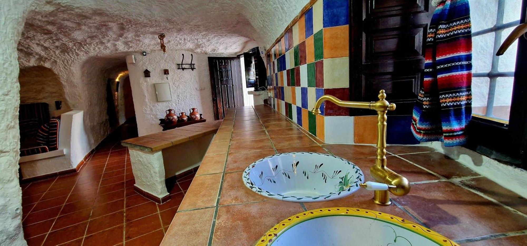 Casa Cueva Cascamorras "Capricho Andaluz" Baza Luaran gambar