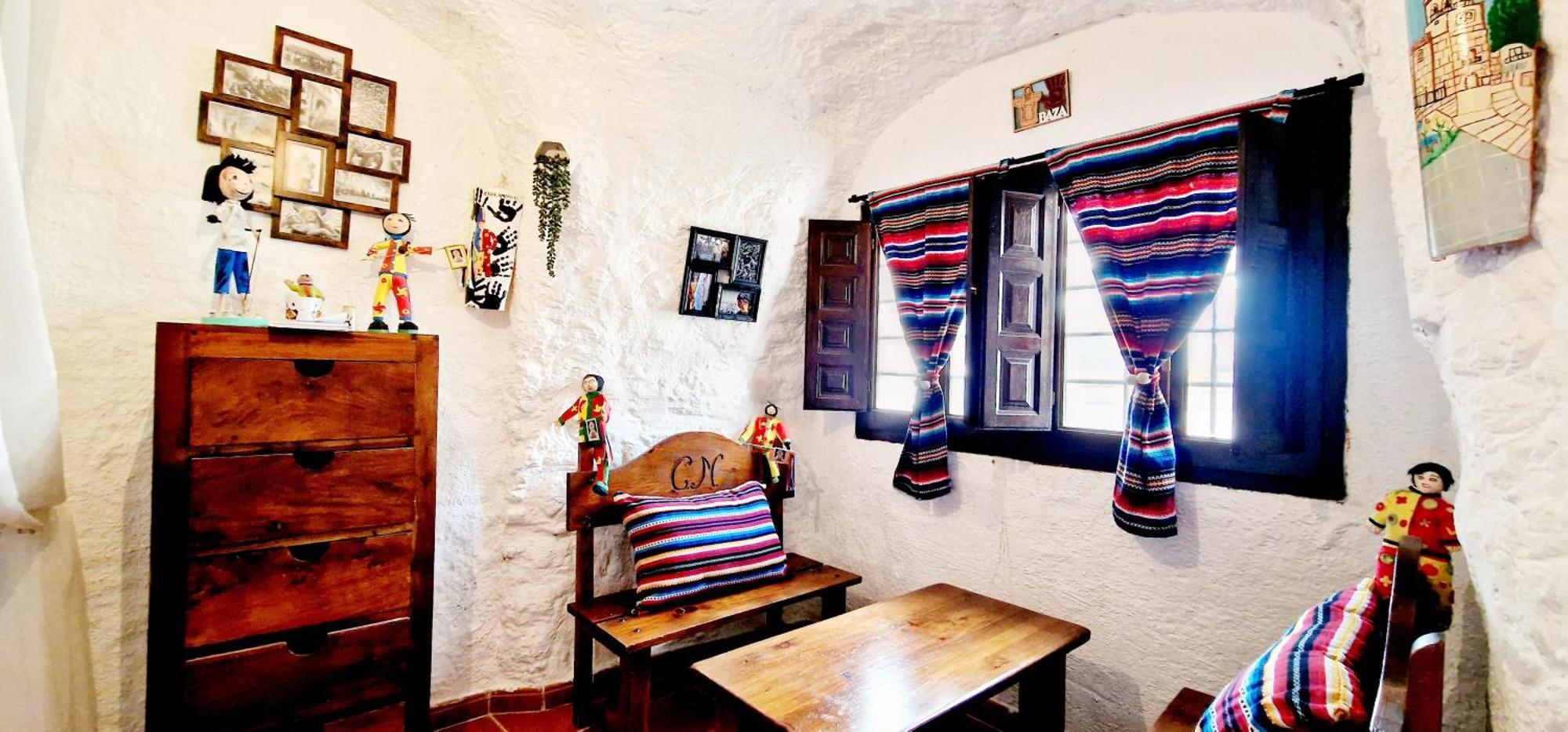 Casa Cueva Cascamorras "Capricho Andaluz" Baza Luaran gambar